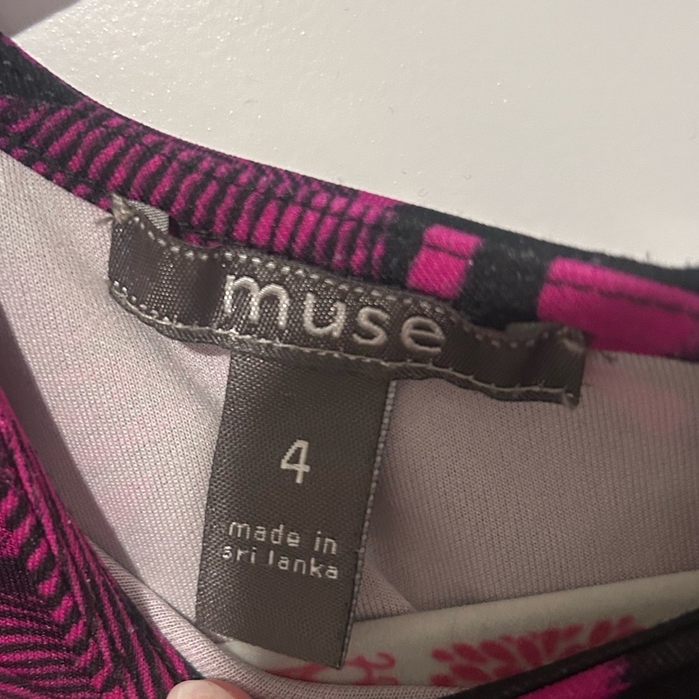 MUSE dress size 4 - Picture 2 of 3